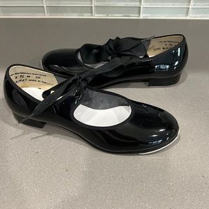 Brand new tap shoes